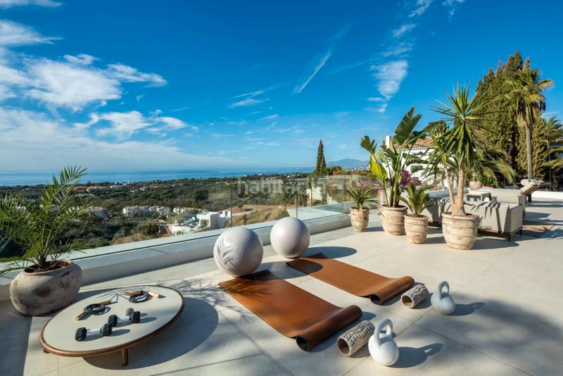 Foto f9a66ba3-81bf-4e7c-8f42-e1265886a52d. Chalet en Elviria Marbella