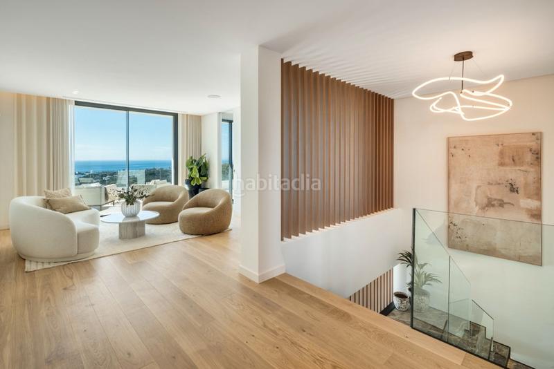 Foto f9940e2b-1989-4679-bde2-fa3b8b27c322. Chalet con parcheggio piscina in Elviria Marbella