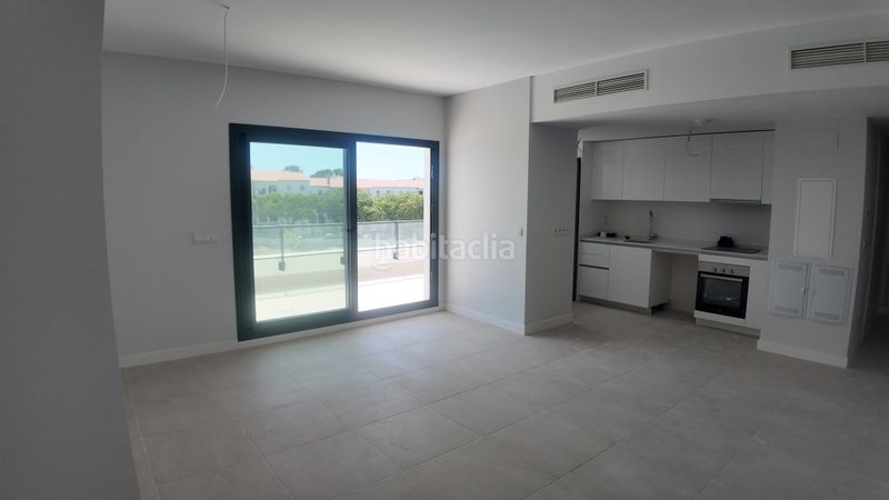 Foto 167c4707-0855-4daf-9220-48bc62a31e76. Penthouse with parking pool in Zona de Punta Plata Estepona