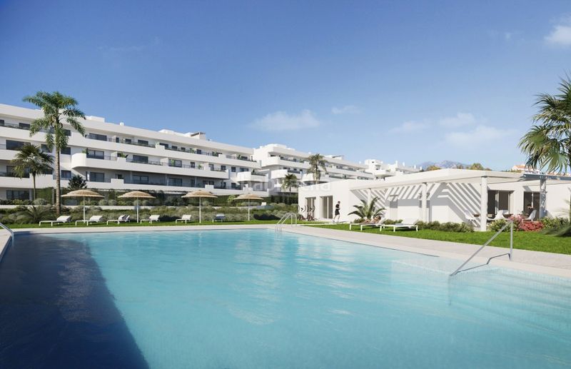 Foto 5b698e63-673c-43d2-94fb-2743cfec296d. Penthouse with parking pool in Zona de Punta Plata Estepona