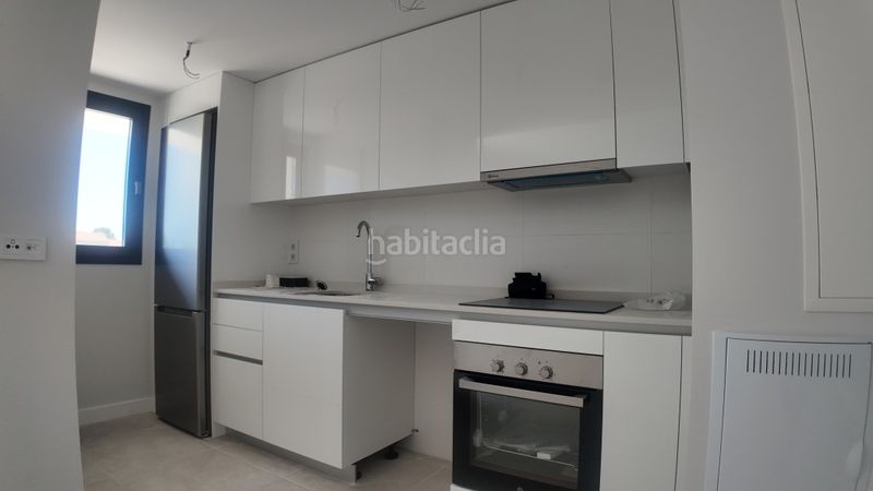Foto 84bdbecc-76df-4e70-9e2b-78421a5b52ba. Penthouse with parking pool in Zona de Punta Plata Estepona