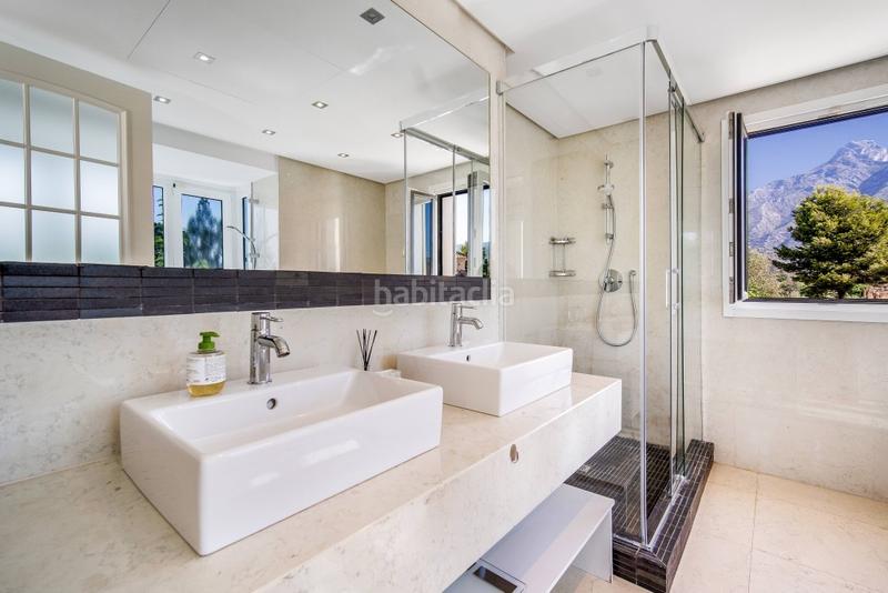 Foto 8d304a87-3bc8-49a2-aae0-6c47d1cbe6e4. Chalet en lomas de Marbella club Marbella