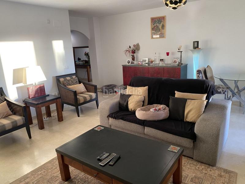 Foto 2c9b73ce-1a1f-41fd-ad4f-7956df3cd651. Ground floor with parking pool in Mijas pueblo Mijas