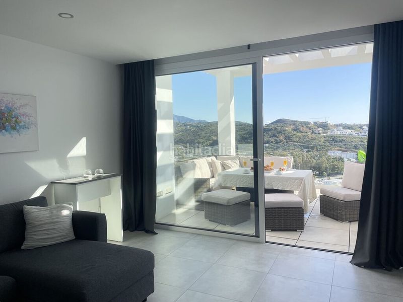 Foto 19c482bc-6cad-4d89-a145-5216da848ab2. Apartament amb calefacció aparcament piscina a la cala Mijas Mijas