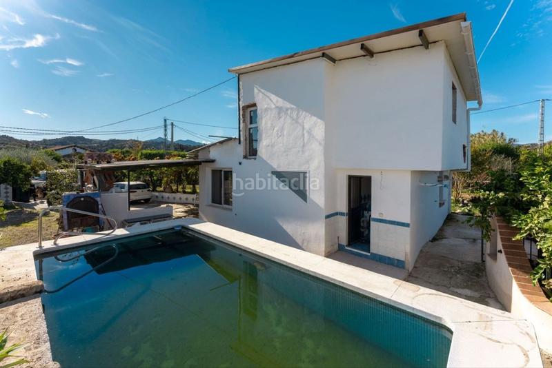 Foto 02ac8ed4-9af2-42f3-aa64-314bcb93a092. Bauernhof mit pool in Coín