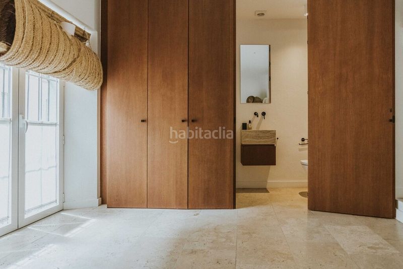 Foto 70bcdcaa-e84d-4b76-a648-c7481594257c. Casa aparellada a La Merced Málaga