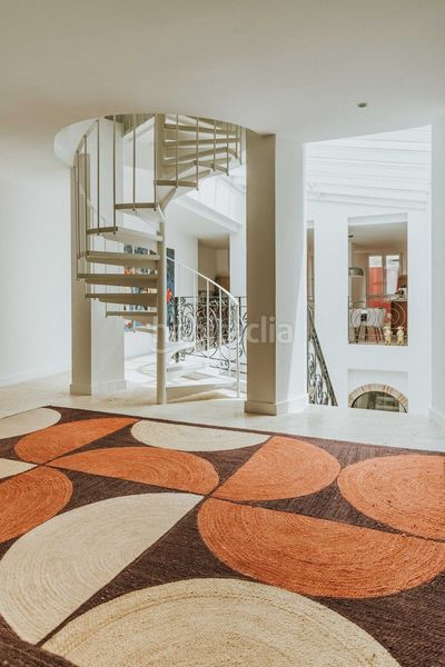 Foto dbe7a8d0-da1e-4c25-906e-018f698da5ef. Casa aparellada a La Merced Málaga
