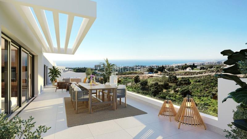 Foto fadc2747-7472-48ad-b284-60cad7da4bd6. Ground floor with heating parking pool in Bello Horizonte - Lindasol Marbella