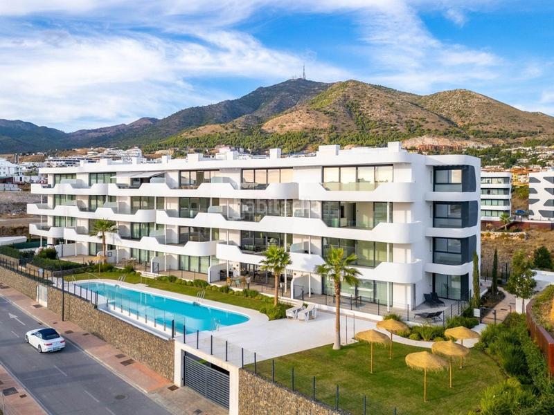 Foto 89821a67-ef4d-43ab-83e5-f714223aa89f. Attique avec parking piscine dans Las Gaviotas - Carvajal Fuengirola