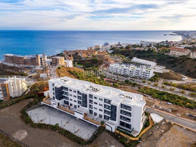 Foto 8fb46ad2-ea11-463a-947c-b64ecea27bdf. Penthouse with parking pool in Las Gaviotas - Carvajal Fuengirola