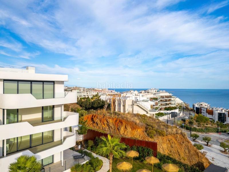 Foto e05f2776-e3f4-4ec1-bdf7-765677bd76cc. Penthouse with parking pool in Las Gaviotas - Carvajal Fuengirola