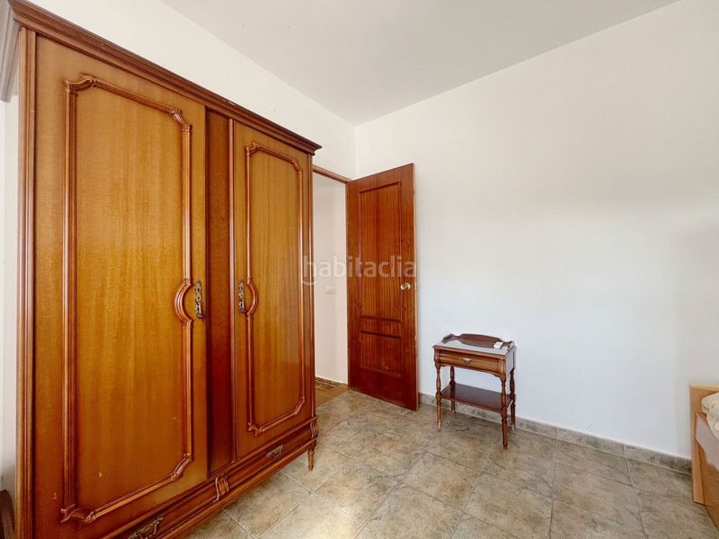 Foto 7f15b85c-b07f-4126-8838-c9e505e53d32. Casa aparellada amb piscina a Coín