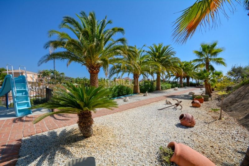 Foto a7d1f9c0-8696-41f8-ab24-c6968bf48eaa. Xalet amb aparcament piscina a Solymar Benalmádena