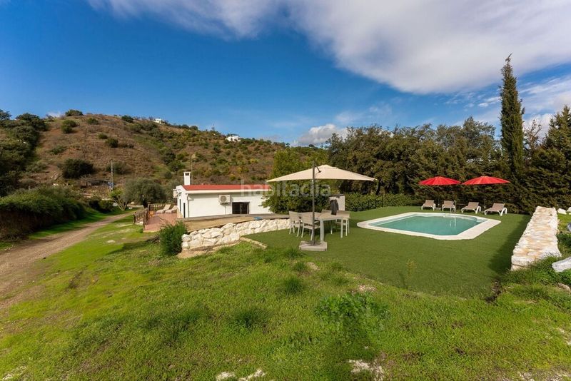 Foto da2f5388-332b-4c28-95a2-d55c4be65a27. Masia amb piscina a Monda