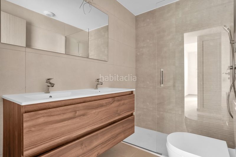 Foto 1d9ebeca-ba46-4db4-b7ef-103e373640f7. Apartamento en San Luis de Sabinillas Manilva