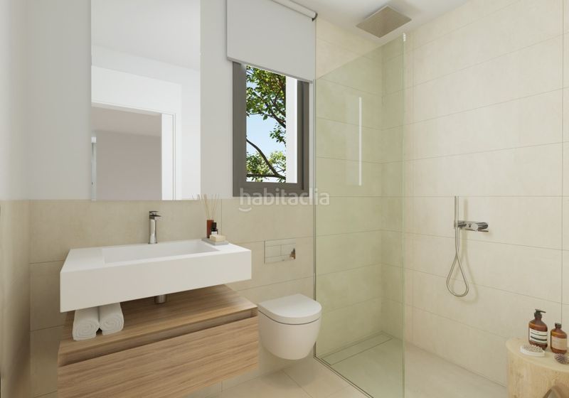 Foto f339d863-99a8-4998-b309-d4409b820681. Casa pareada en El Faro de Calaburra - Chaparral Mijas
