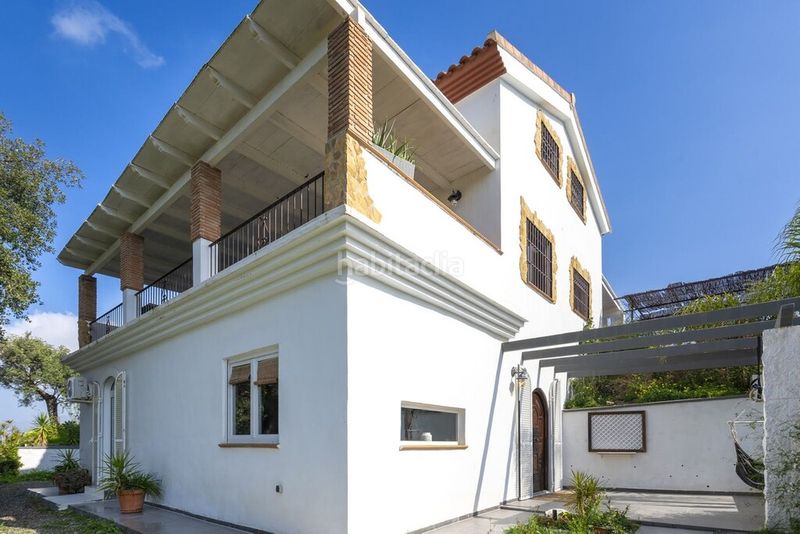 Foto 42a034aa-a613-426e-800e-9d764bb04a32. Xalet amb aparcament a Coín