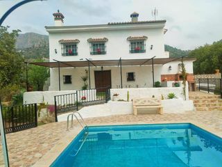 Chalet à Álora