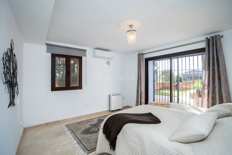 Foto 101153e4-7ff1-4f18-8463-33a7b96ff583. Chalet en Marbesa Marbella