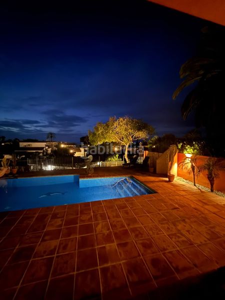 Foto 457431ea-14fe-42aa-9757-373c88d205b7. Chalet en Marbesa Marbella