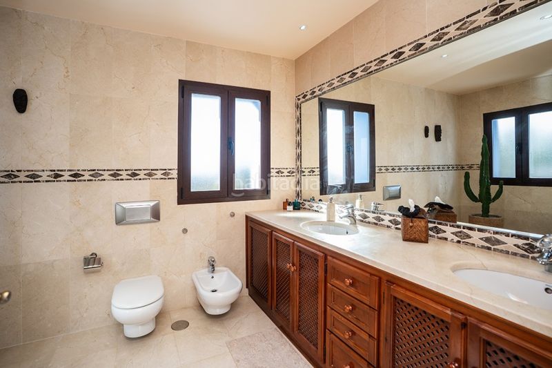 Foto 81087403-74c0-41d5-8b15-9ee91318d09c. Chalet en Marbesa Marbella