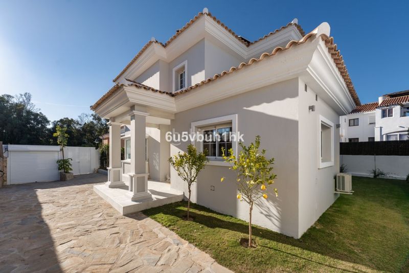 Foto 0fdd7efc-4a5d-48a6-ac24-8eeaa811d38b. Chalet en campo de Mijas Mijas