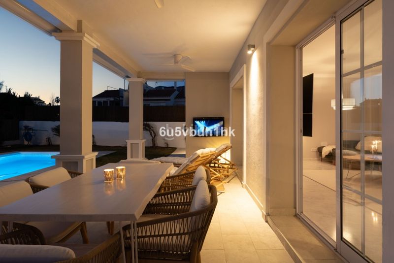 Foto 4b72fa49-f2c3-4a90-9c76-5497c415796f. Chalet en campo de Mijas Mijas