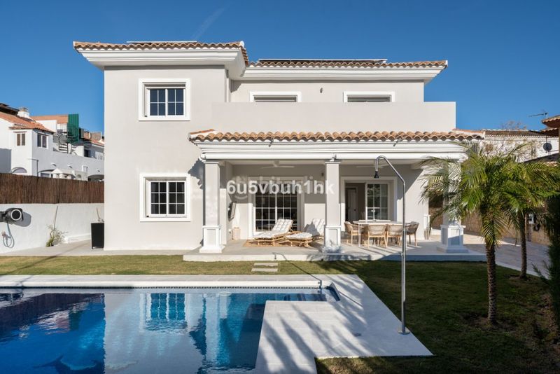 Foto 862cb1d0-2567-44d8-8260-20ebefdad2ed. Chalet en campo de Mijas Mijas
