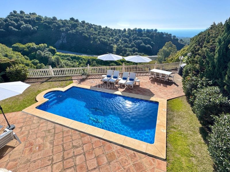Foto a37c72c8-eead-4101-bfa5-5f27556d4ead. Chalet en Calahonda Mijas