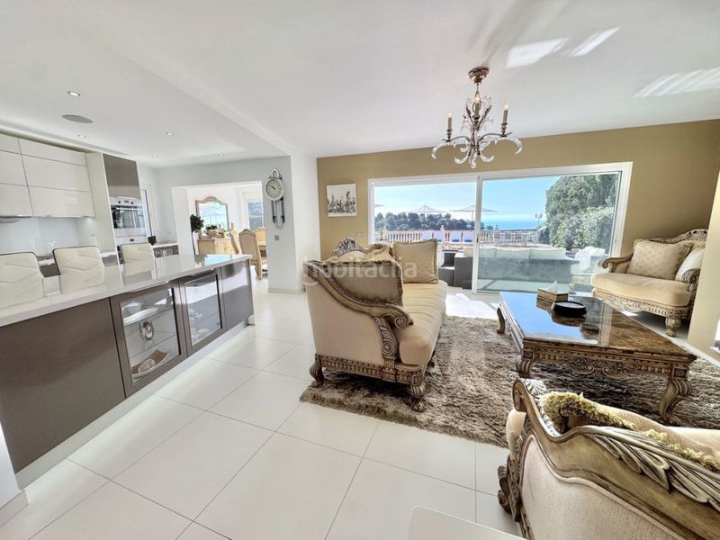 Foto dd3fa2ba-a48b-466a-8200-9e945b4d09d6. Chalet en Calahonda Mijas