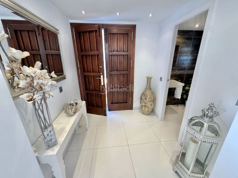 Foto e929301d-8036-40b3-8c34-c16196a59424. Chalet en Calahonda Mijas
