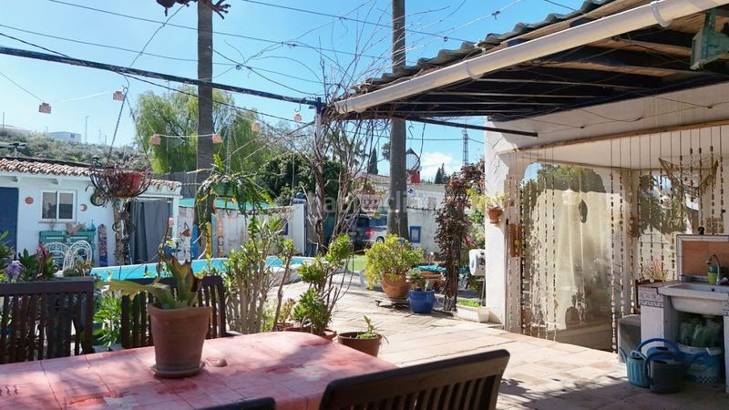 Foto d14137ba-1504-4770-9dfc-2a95c88f093a. Xalet amb aparcament piscina a Coín
