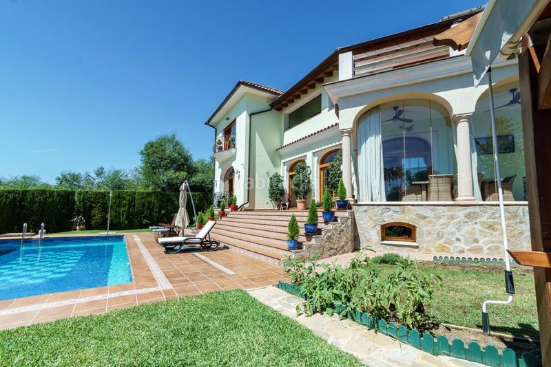 Foto 63fee13c-e8a7-4a58-8d13-4abc2aa5b7fa. Chalet en El Rosario - Ricmar Marbella