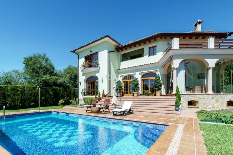 Foto 83a53e94-9721-4865-9a8d-f018673913b8. Chalet en El Rosario - Ricmar Marbella