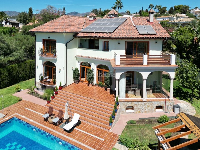 Foto c3ea7320-2ef2-429c-b9c7-5771b09d9bb4. Chalet en El Rosario - Ricmar Marbella