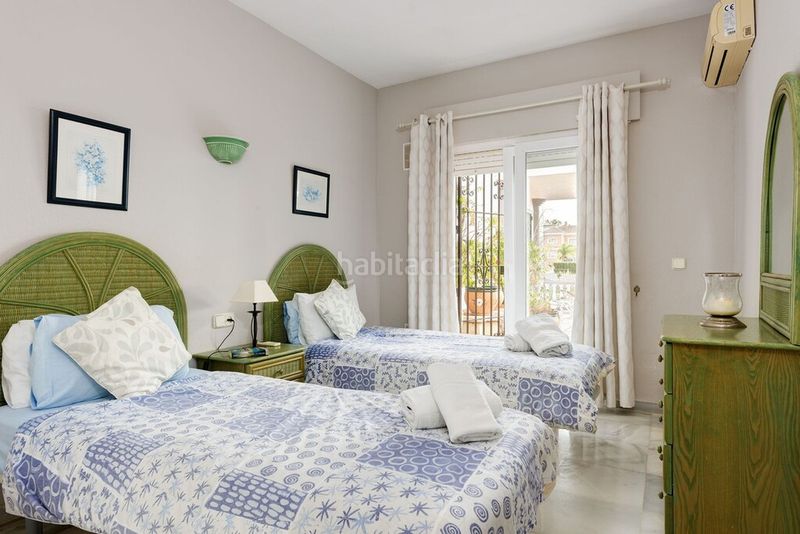 Foto 4d51b658-9ee3-4284-89e2-ed775a2d7e10. Xalet amb aparcament piscina a Mijas golf Mijas