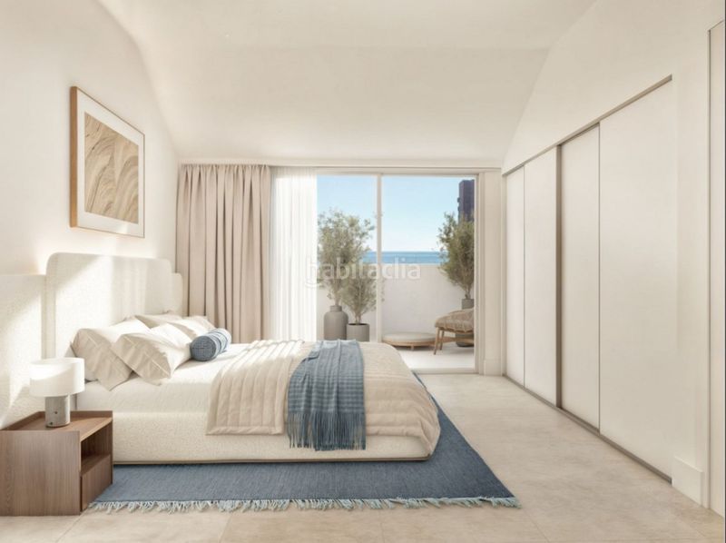 Foto 40c223f3-a3b3-46f1-85d5-d6a7bbe9209a. Àtic amb aparcament piscina a Centro ciudad Fuengirola