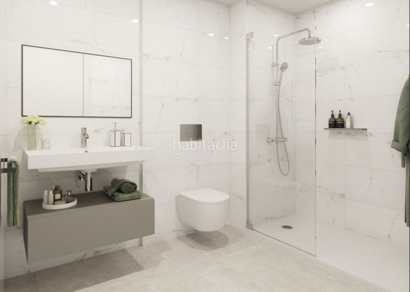 Foto ef85dcae-3ec7-48b3-b575-f3f8dfb04c36. Àtic amb aparcament piscina a Centro ciudad Fuengirola