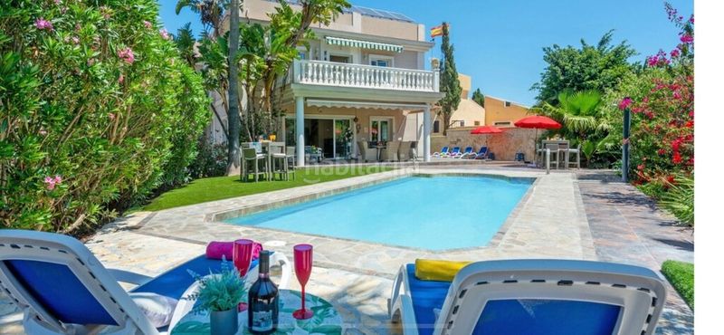 Foto 26c554a1-ce58-4cc1-8da8-a00dc8ff2332. Chalet en campo de Mijas Mijas