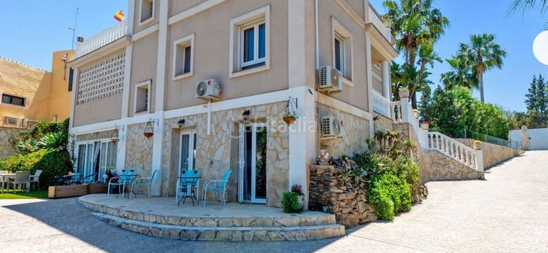 Foto c1f94d93-bf5b-45cb-a8dc-5a74ec1b8605. Chalet en campo de Mijas Mijas