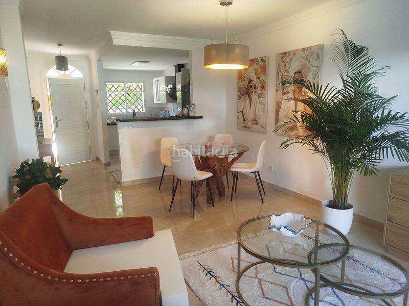 Foto 00a431ca-0b38-4406-a35e-117e111c4bfe. Planta baixa amb aparcament piscina a Aloha Marbella