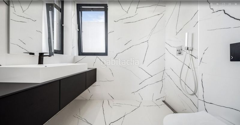 Foto 8c253e7e-238c-4214-84a6-52175f384f3d. Chalet en Marbesa Marbella