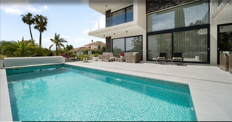 Foto baee8d81-4542-4690-b499-490d6dce8d40. Chalet en Marbesa Marbella