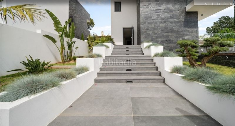 Foto c22fbde9-836b-4ae4-a6a6-3028df5d1139. Chalet en Marbesa Marbella