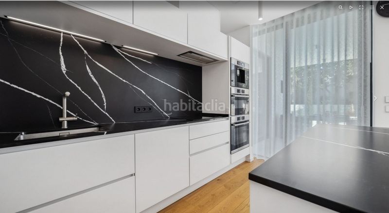 Foto c3e92410-6e6e-4b28-a2b9-9fe110ea0731. Chalet en Marbesa Marbella