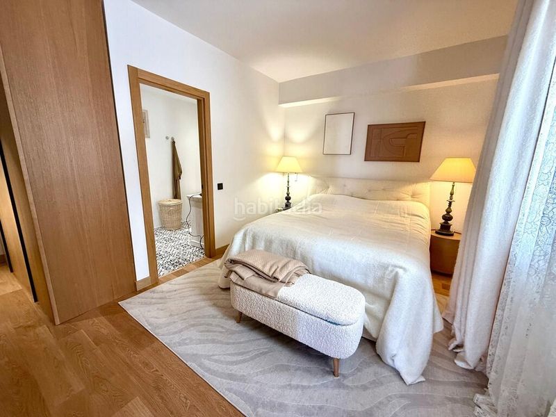 Foto 3b74f437-b886-457d-a660-42debe29e62c. Penthouse with parking pool in Puerto Banús Marbella