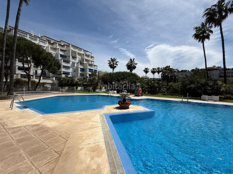 Foto f67f5f42-5514-48d7-b2f6-5ea80385ce3b. Penthouse with parking pool in Puerto Banús Marbella