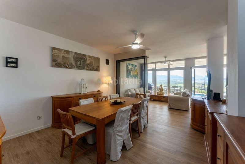 Foto 3f63838b-7fcc-4b04-af70-244e7a06c3c9. Chalet en Coín