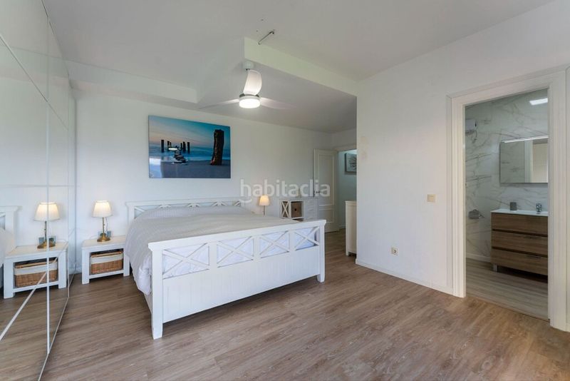 Foto d457def8-47fb-4d50-b605-ebd0a3841efb. Chalet en Coín