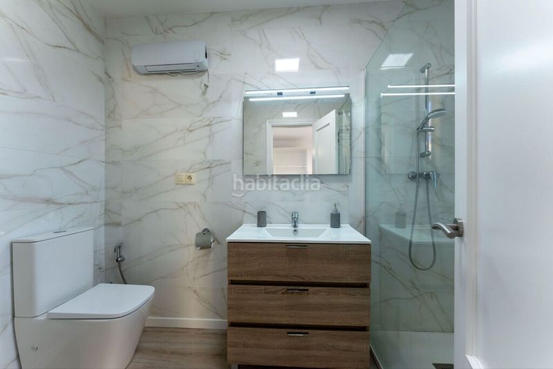 Foto a211e770-9308-4de3-9d9f-17970cf3da3d. Xalet amb aparcament piscina a Coín